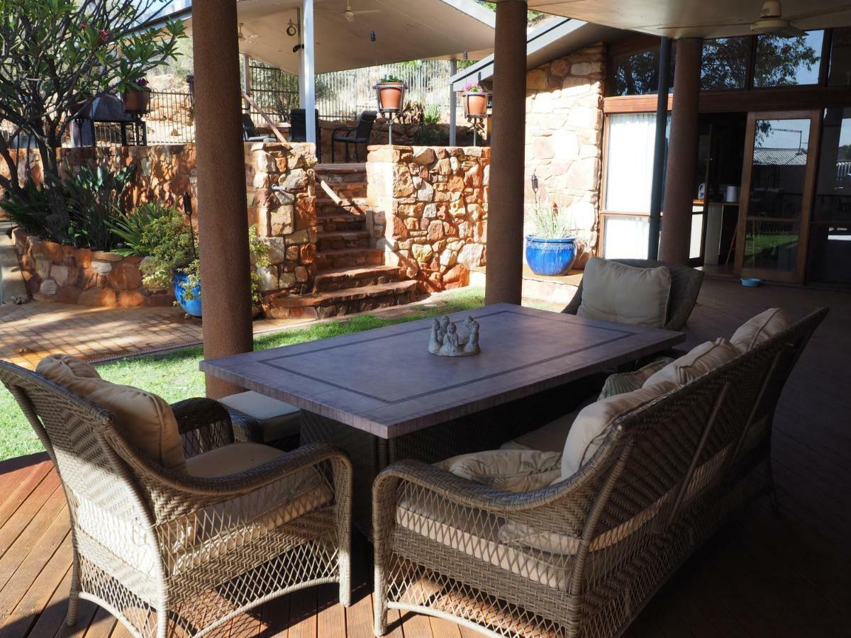 Wilmots On Dixon Bed and Breakfast Alice Springs Εξωτερικό φωτογραφία